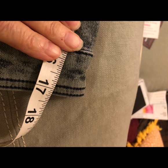 Denim washed Jean jacket. New - Picture 8 of 10